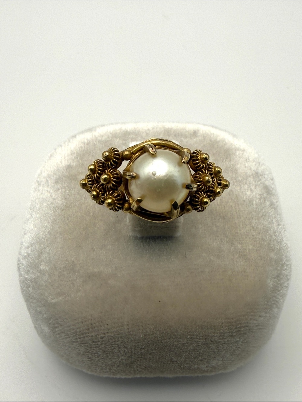 Vintage Gold Toned Ring with Pearl Size 7.5